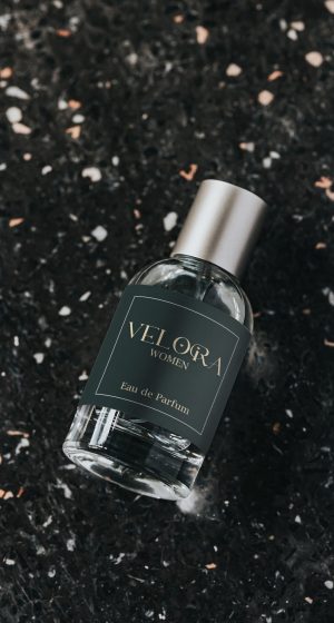 velora-mockup-single-bottle